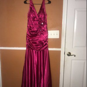Sleeveless Pink Satin Gown
